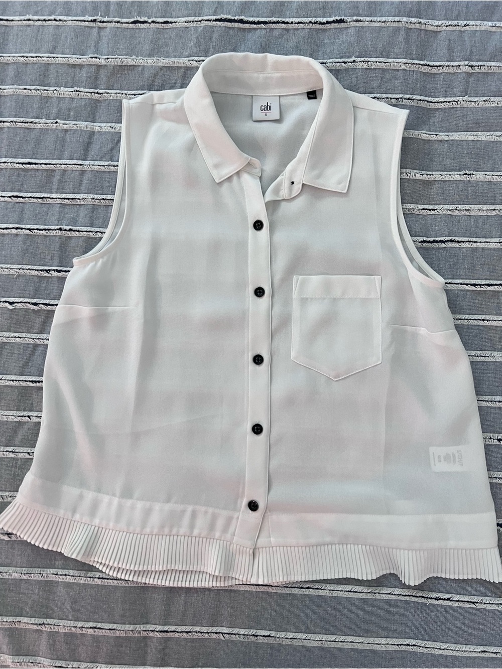 CAbi White Sleeveless Button-Down Top with Pleated Hem